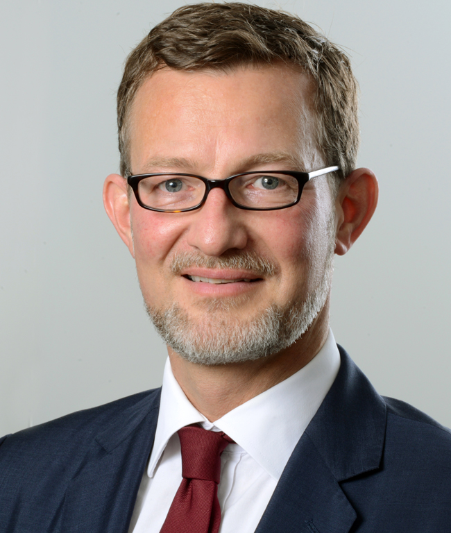 Dr Gerd Leutner