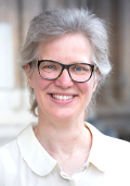 Dr Silke Engel
