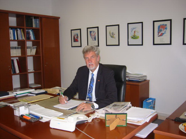 Dr. Horst Welfram Kerll
